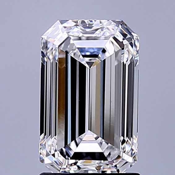 2.00 ct. emerald Lab Grown Diamond front image