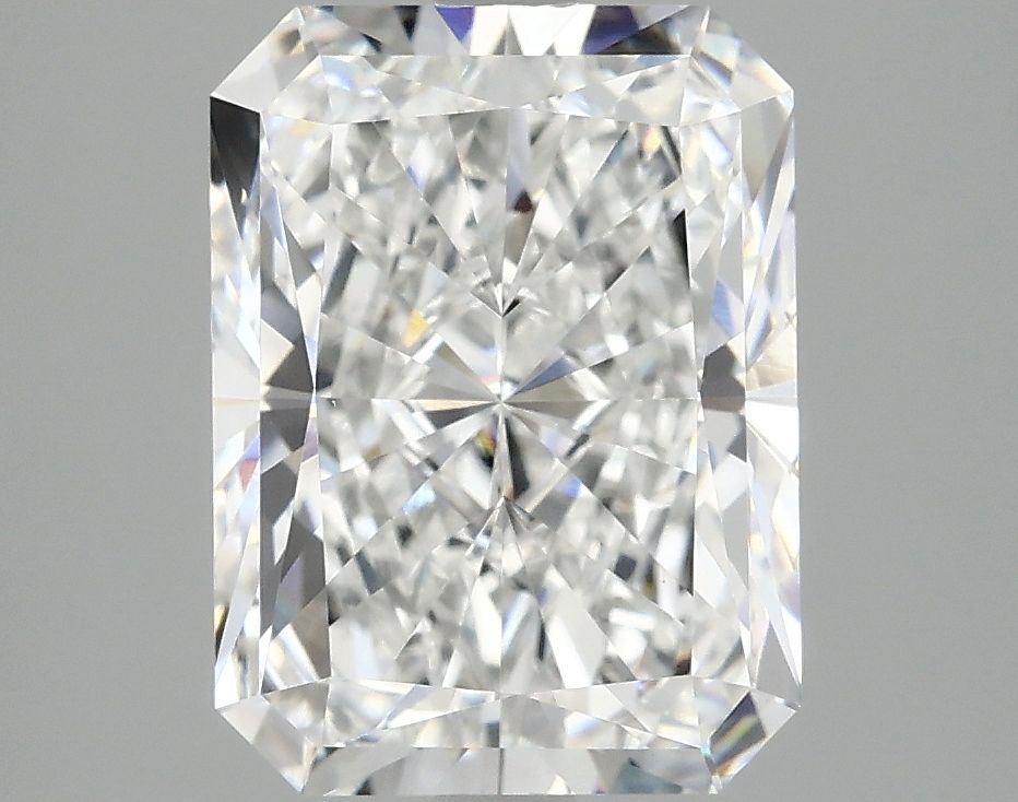 4.14 ct. radiant Lab Grown Diamond front image