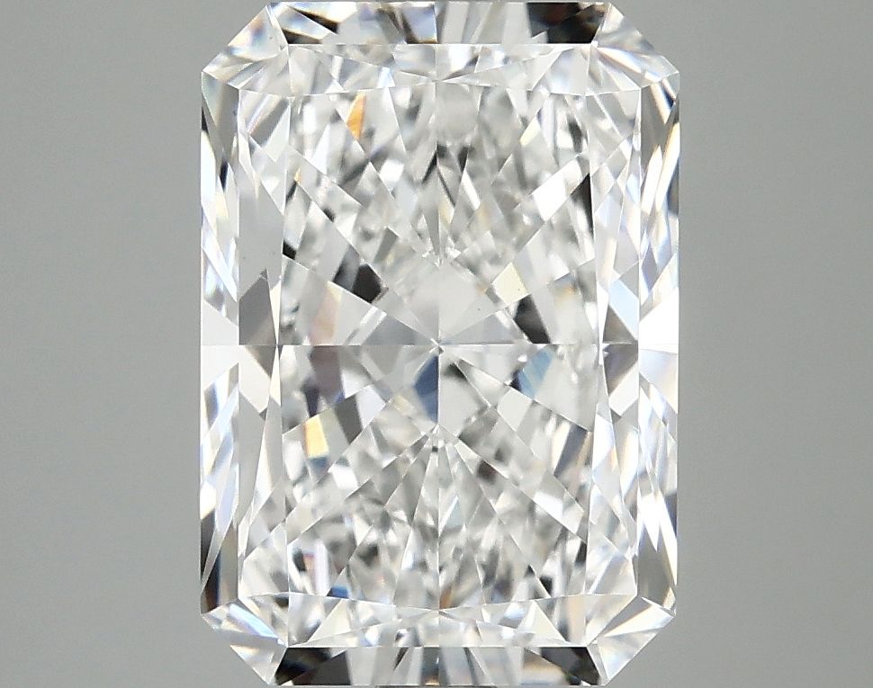 4.05 ct. radiant Lab Grown Diamond front image