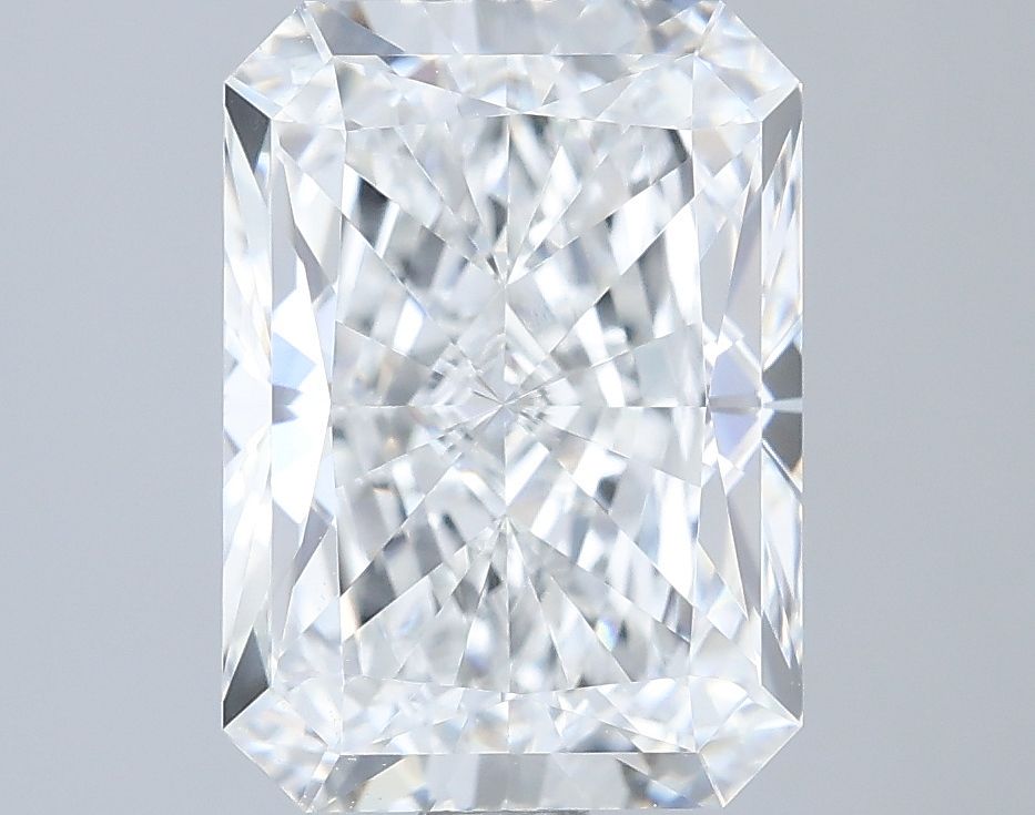 2.56 ct. radiant Lab Grown Diamond front image