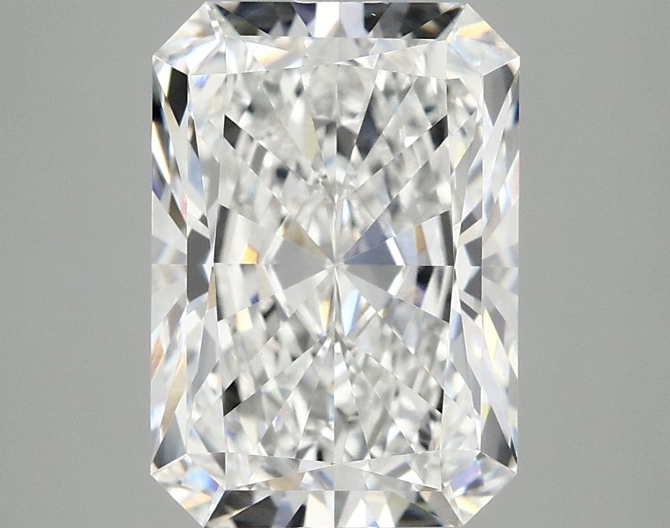 4.05 ct. radiant Lab Grown Diamond front image