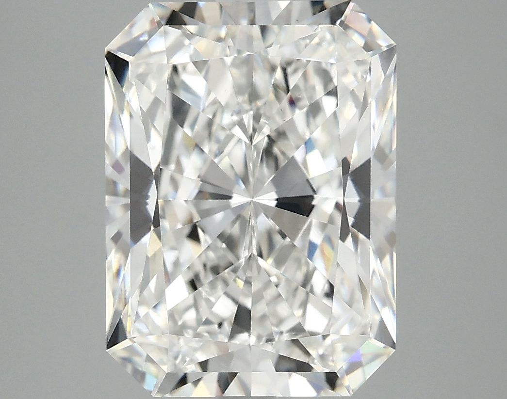 5.05 ct. radiant Lab Grown Diamond front image
