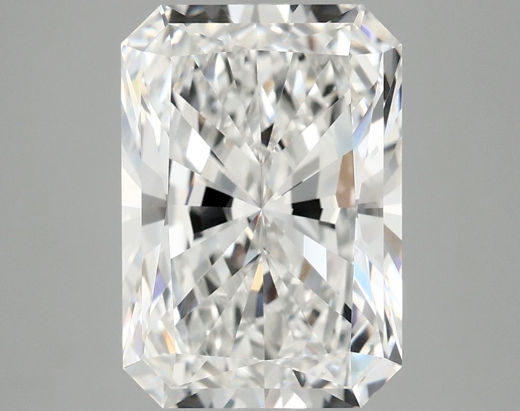 4.88 ct. radiant Lab Grown Diamond front image