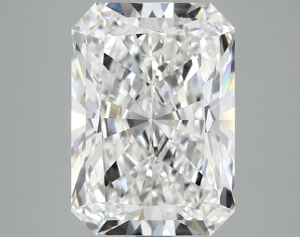 4.18 ct. radiant Lab Grown Diamond front image