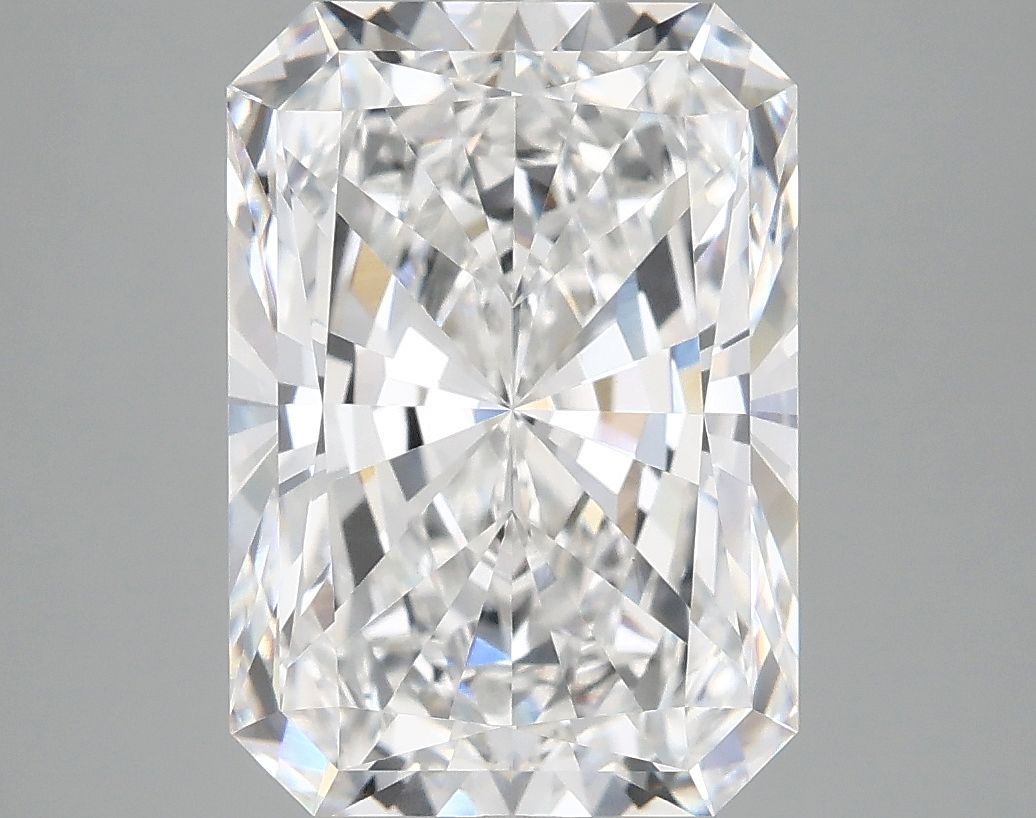 4.98 ct. radiant Lab Grown Diamond front image
