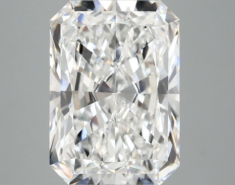 4.19 ct. radiant Lab Grown Diamond front image
