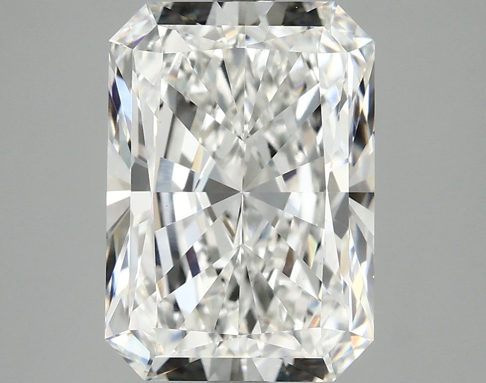 3.92 ct. radiant Lab Grown Diamond front image