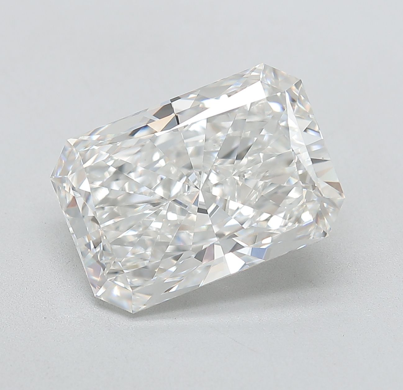 5.15 ct. radiant Lab Grown Diamond front image