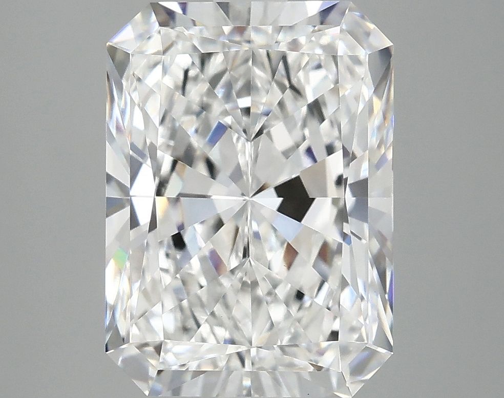4.17 ct. radiant Lab Grown Diamond front image