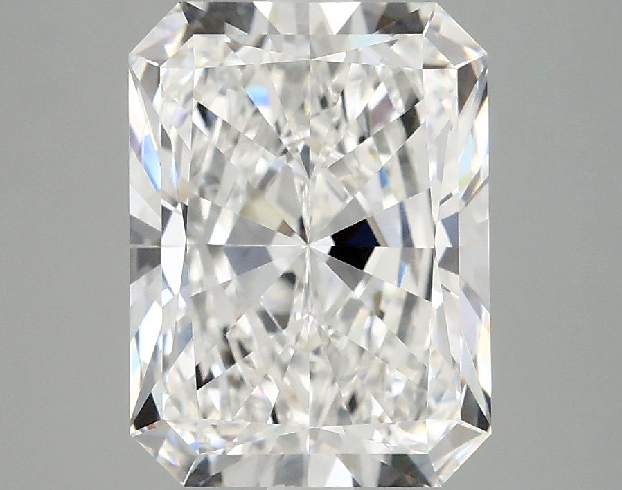 3.76 ct. radiant Lab Grown Diamond front image