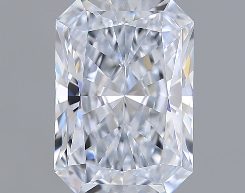 1.04 ct. radiant Lab Grown Diamond front image