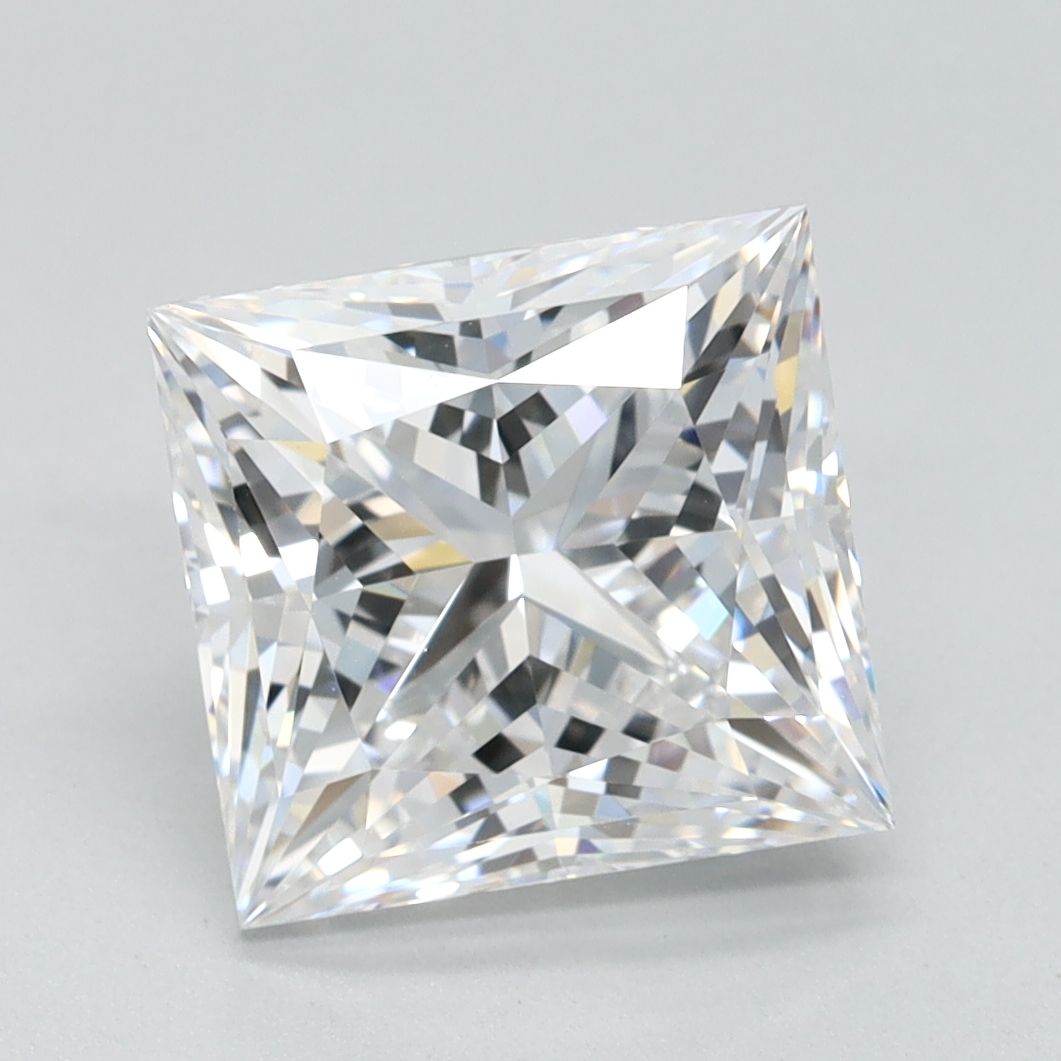 2.82 ct. princess Lab Grown Diamond front image