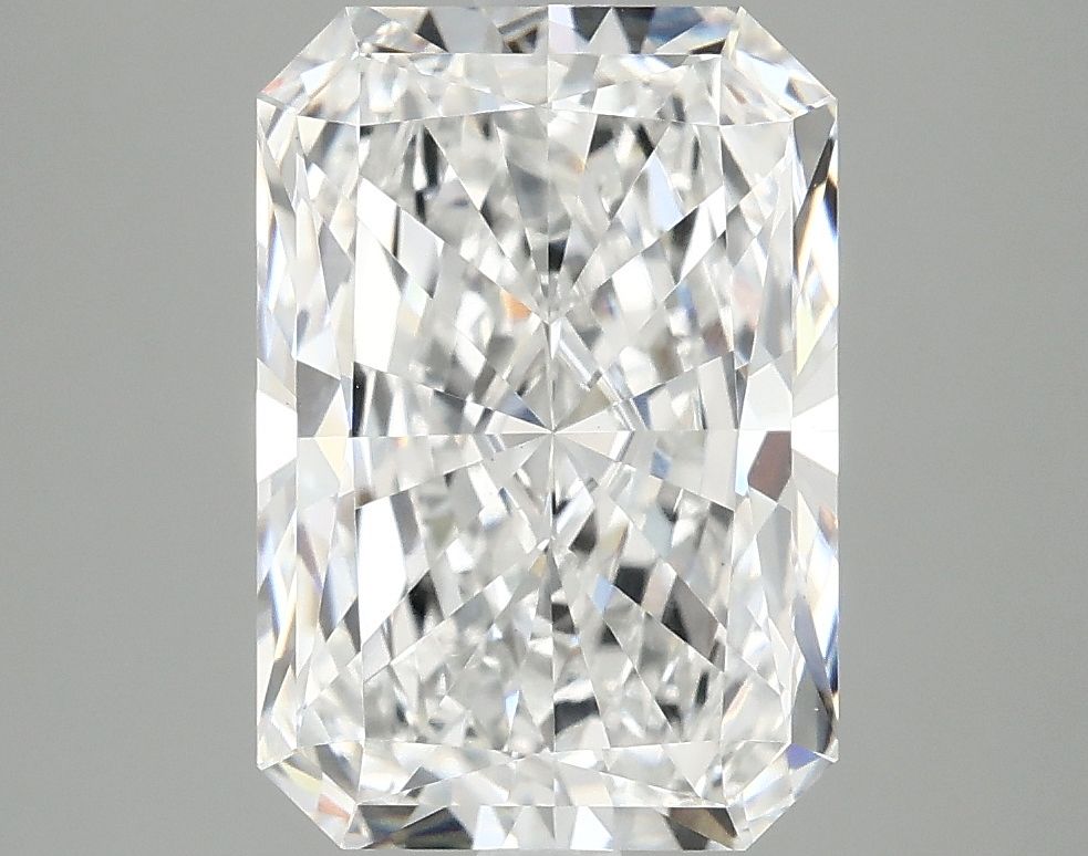 3.90 ct. radiant Lab Grown Diamond front image