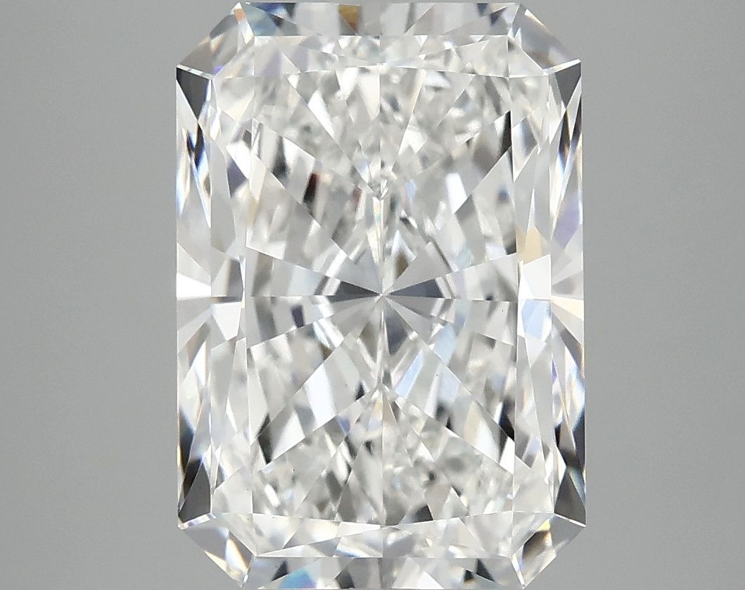 4.91 ct. radiant Lab Grown Diamond front image