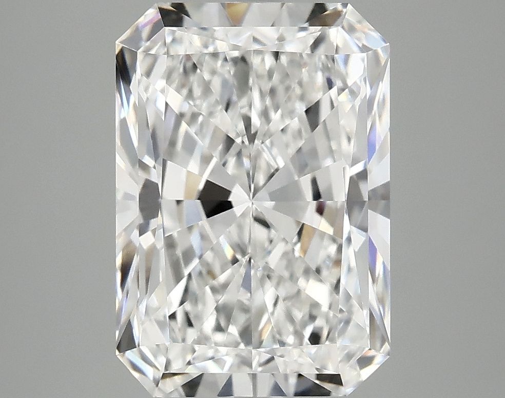 4.08 ct. radiant Lab Grown Diamond front image