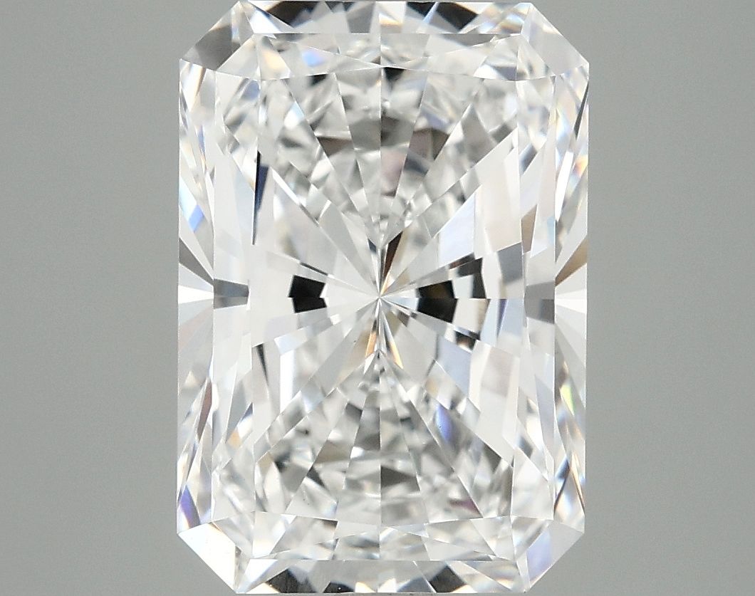 5.08 ct. radiant Lab Grown Diamond front image
