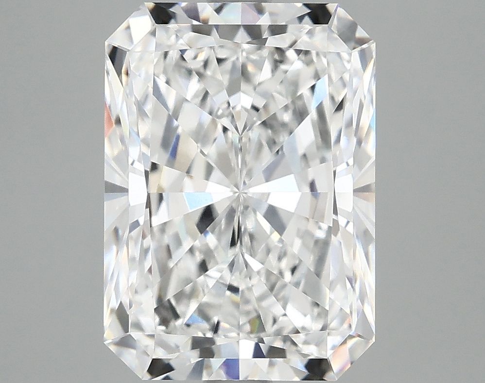4.19 ct. radiant Lab Grown Diamond front image