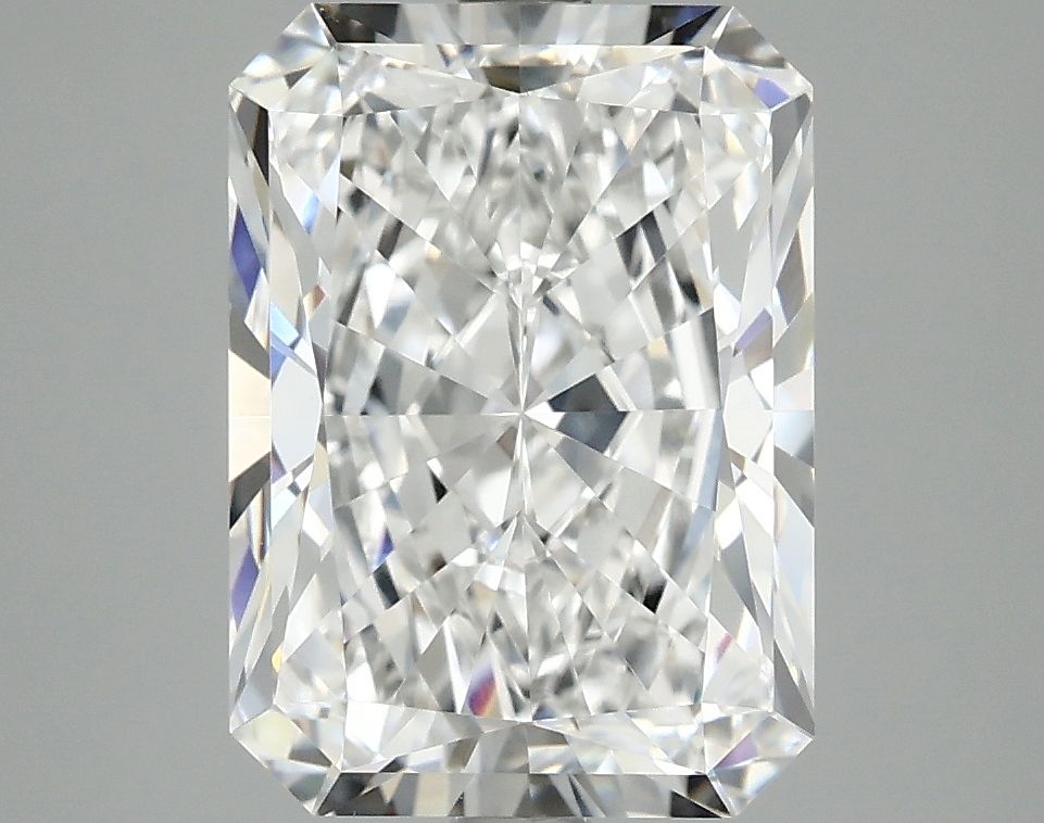 4.03 ct. radiant Lab Grown Diamond front image