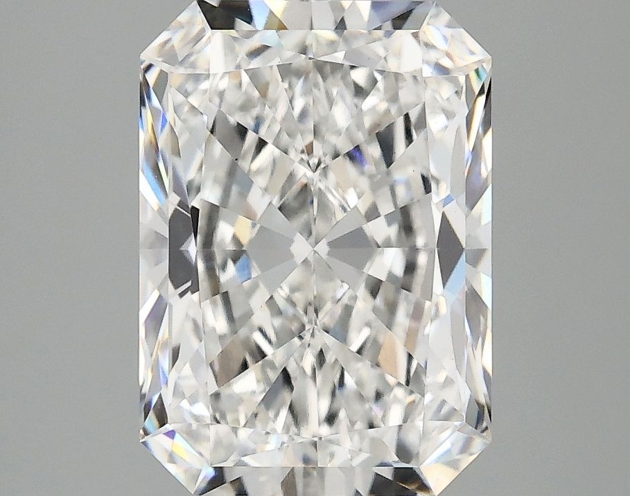 3.08 ct. radiant Lab Grown Diamond front image
