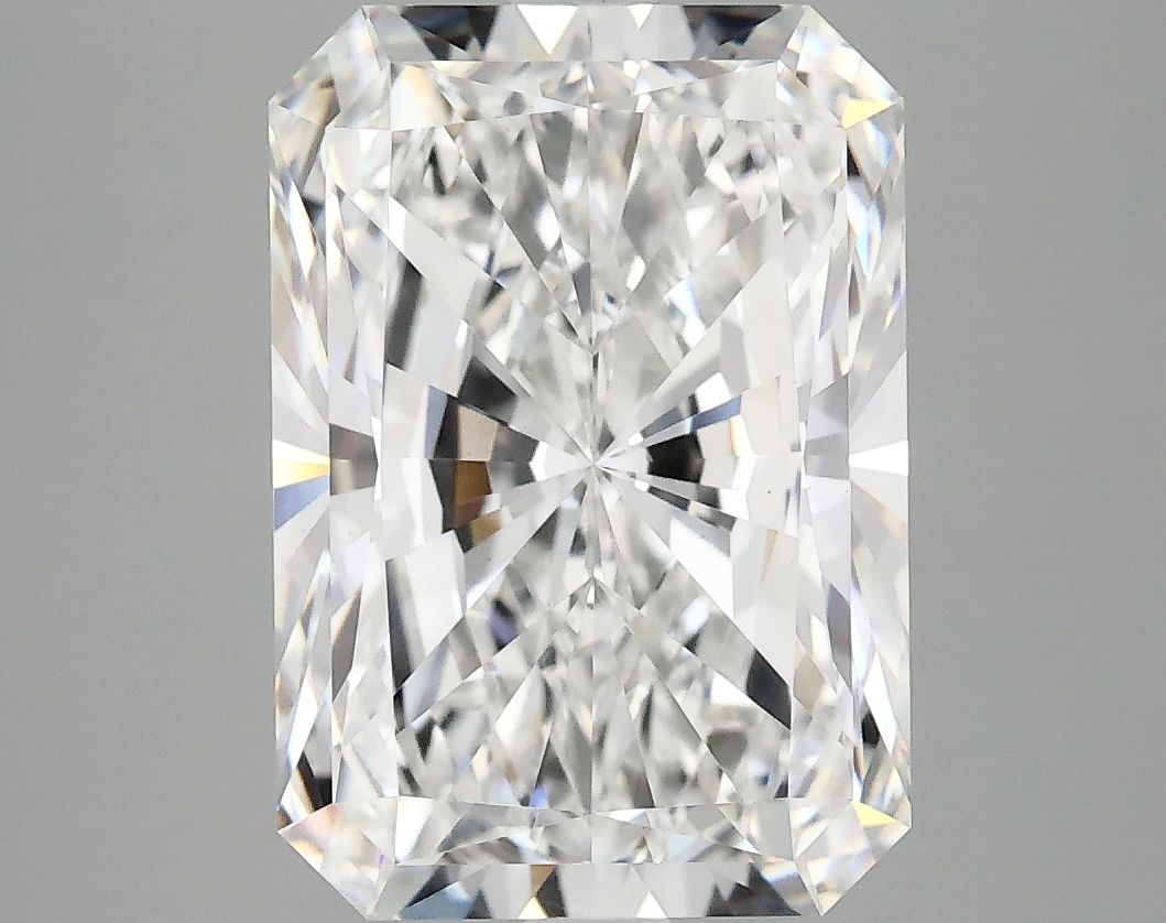 4.96 ct. radiant Lab Grown Diamond front image