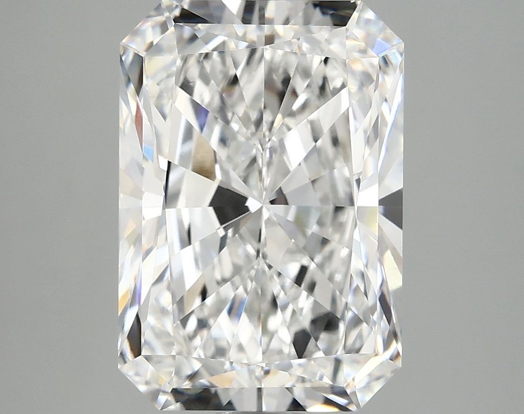 4.85 ct. radiant Lab Grown Diamond front image