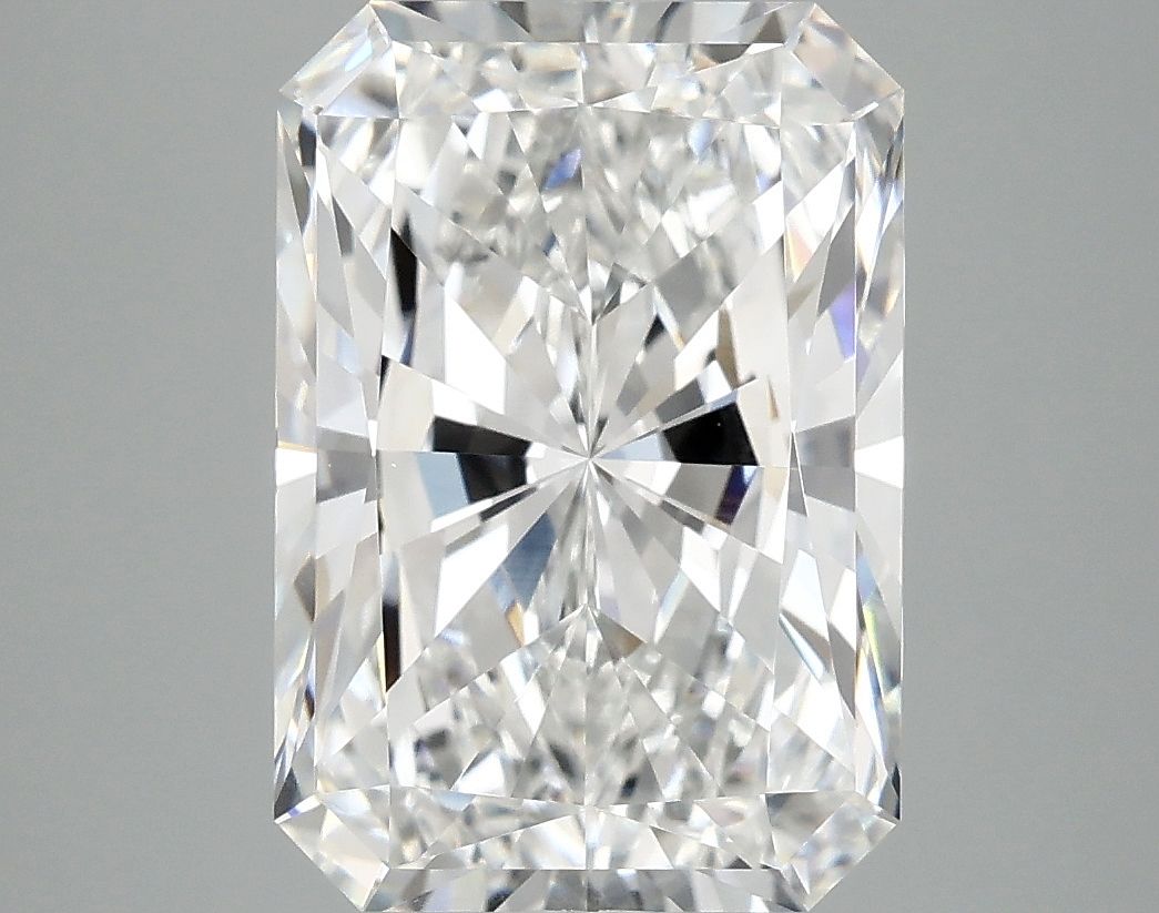 5.02 ct. radiant Lab Grown Diamond front image