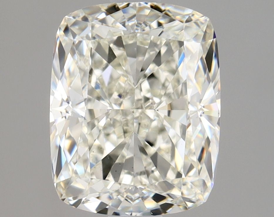 2.01 ct Cushion Brilliant diamond
