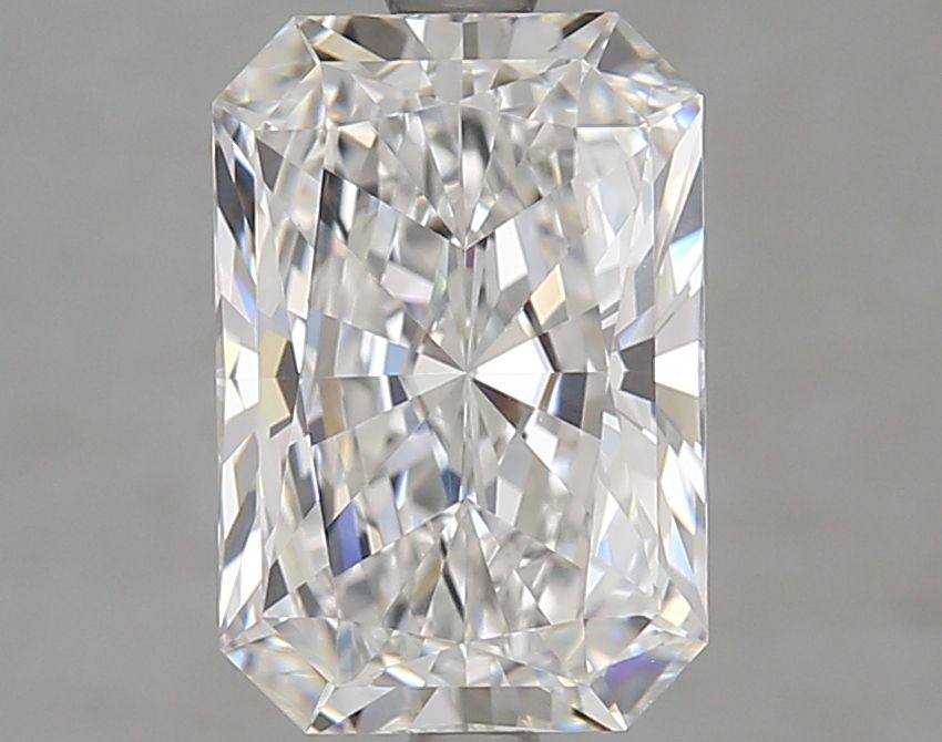 Diamant Radiant 3.10 ct - Couleur D - Pureté VVS1