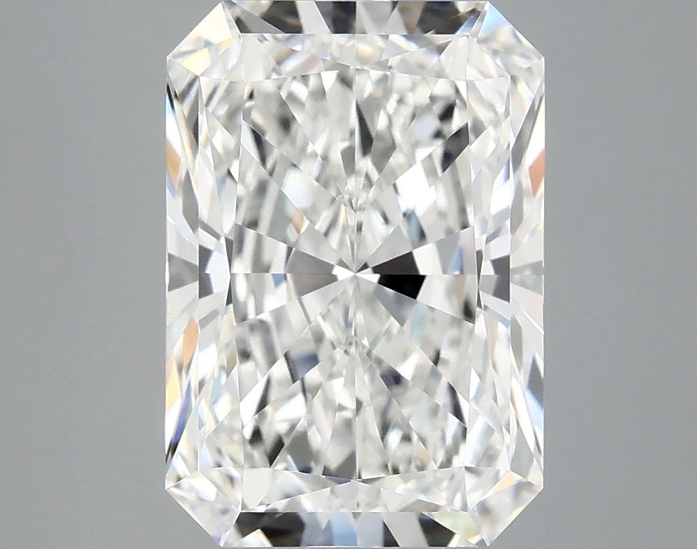 4.19 ct. radiant Lab Grown Diamond front image