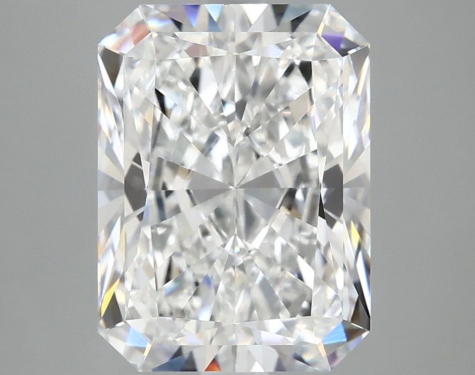 4.19 ct. radiant Lab Grown Diamond front image