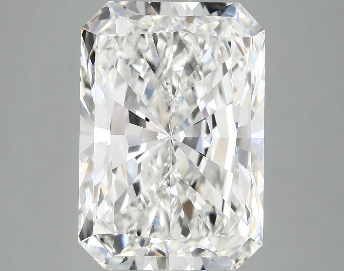 5.08 ct. radiant Lab Grown Diamond front image