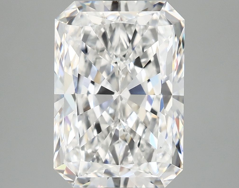 4.07 ct. radiant Lab Grown Diamond front image