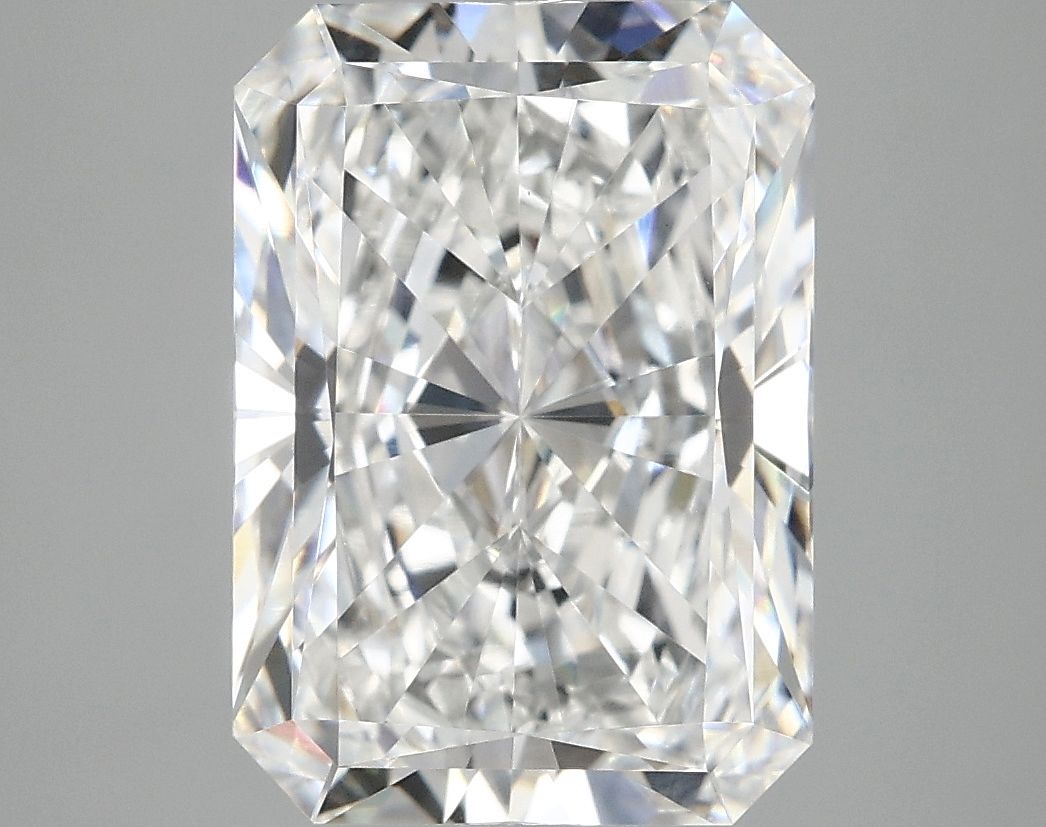 4.98 ct. radiant Lab Grown Diamond front image