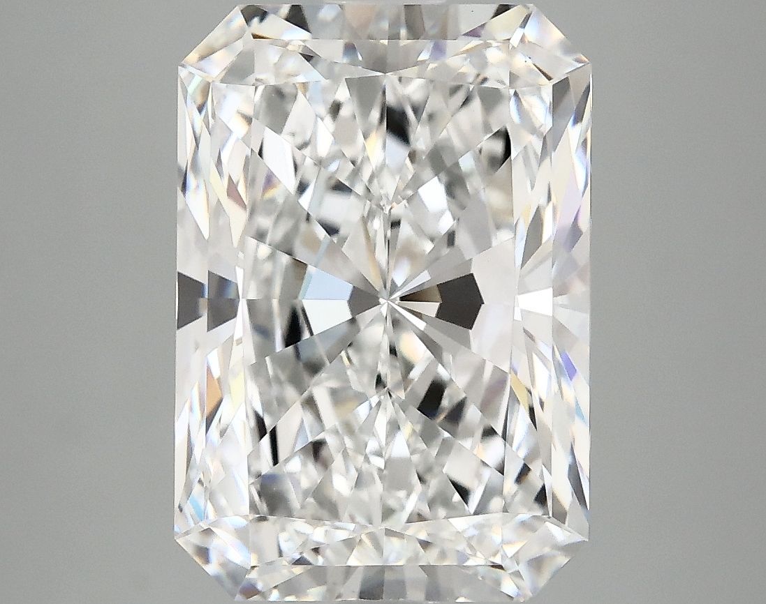 5.08 ct. radiant Lab Grown Diamond front image
