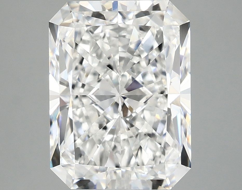 4.03 ct. radiant Lab Grown Diamond front image