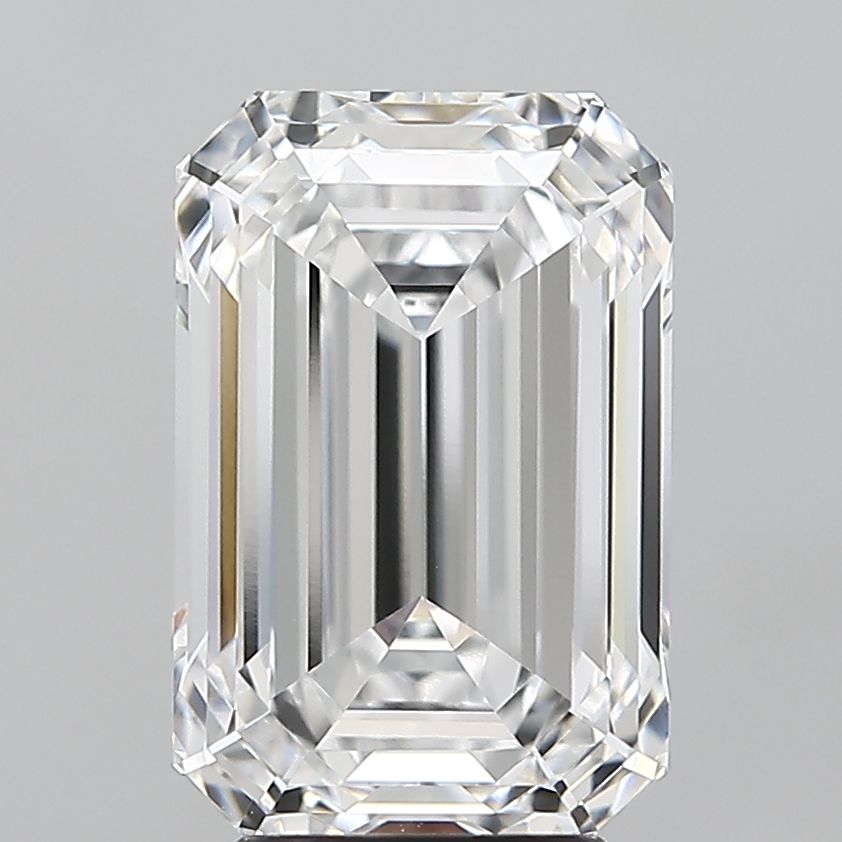 4.56 ct. emerald Lab Grown Diamond front image
