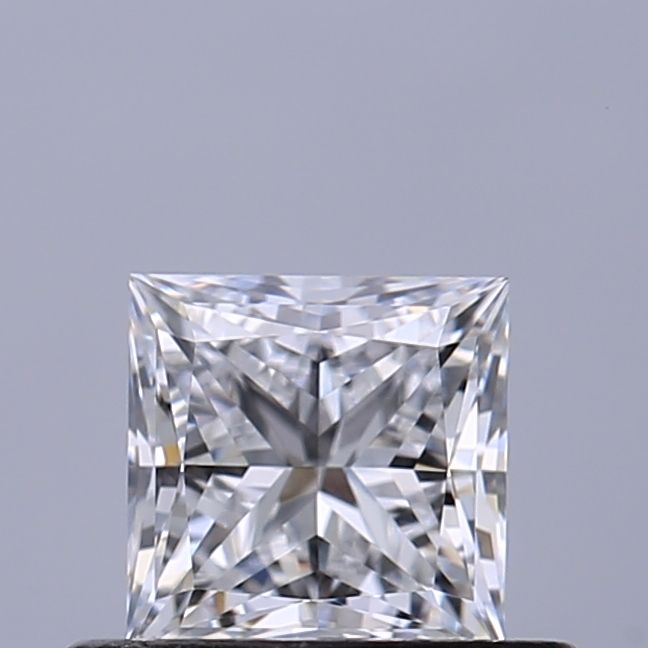 0.54 ct. princess Lab Grown Diamond front image