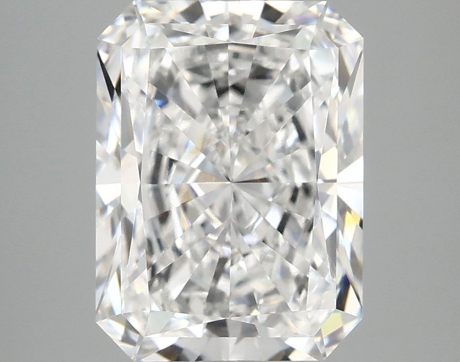 4.02 ct. radiant Lab Grown Diamond front image