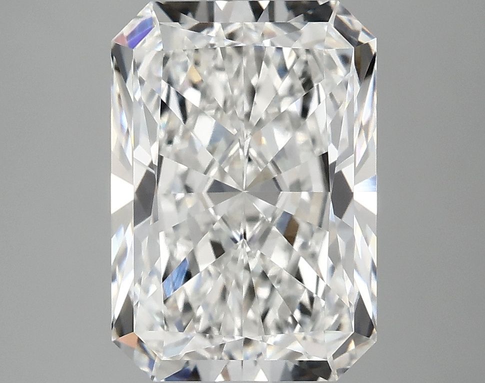 4.18 ct. radiant Lab Grown Diamond front image