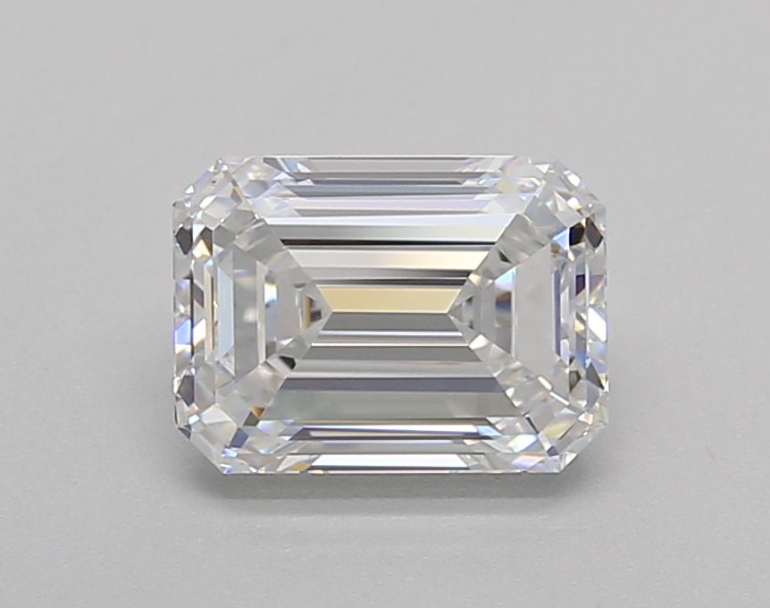 1.52 ct. emerald Lab Grown Diamond front image