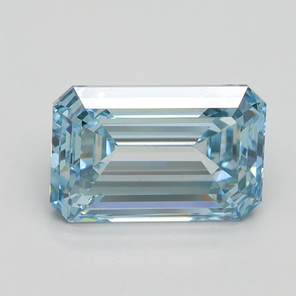 2.53 ct. emerald Lab Grown Diamond front image
