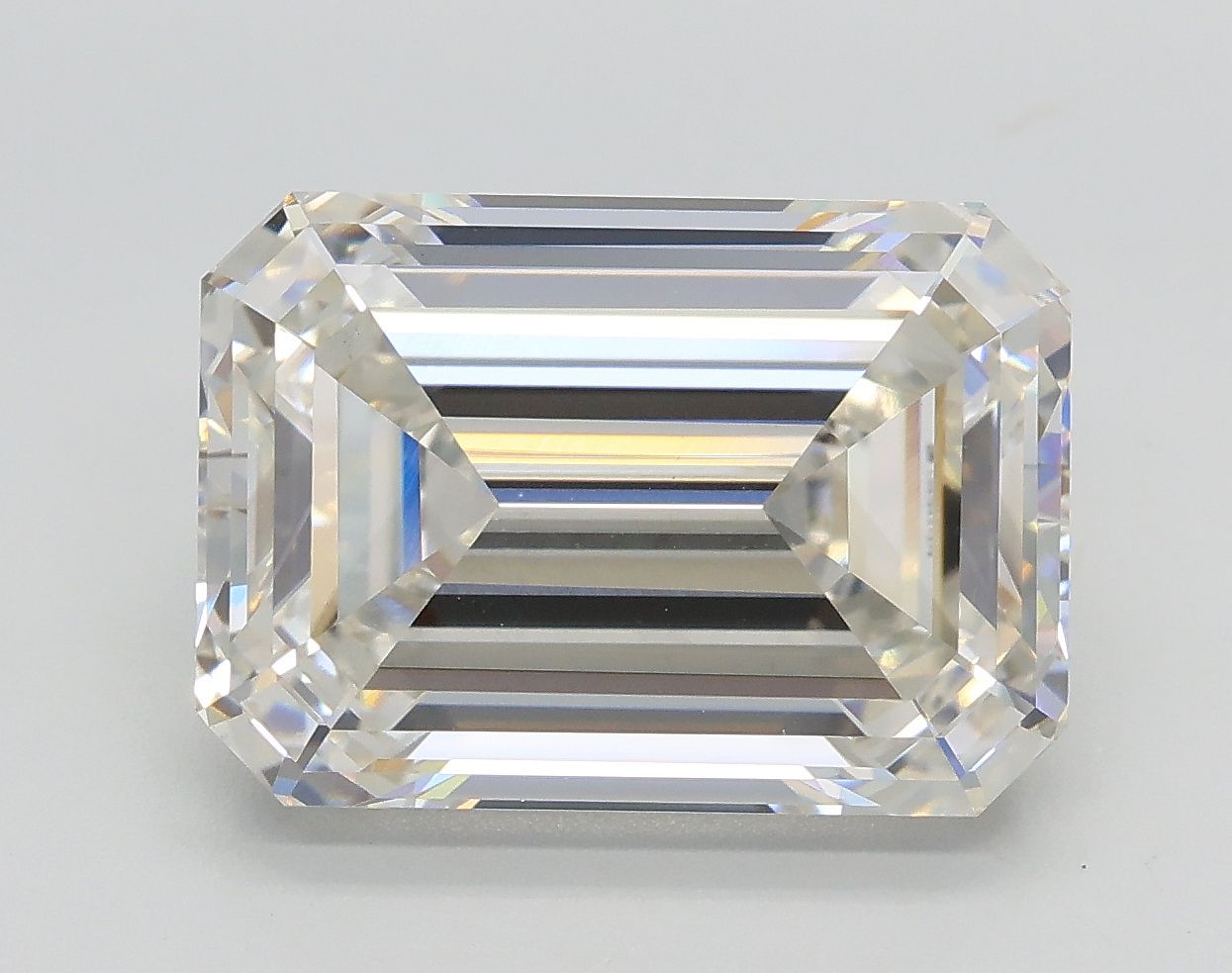 5.53 ct. emerald Lab Grown Diamond front image