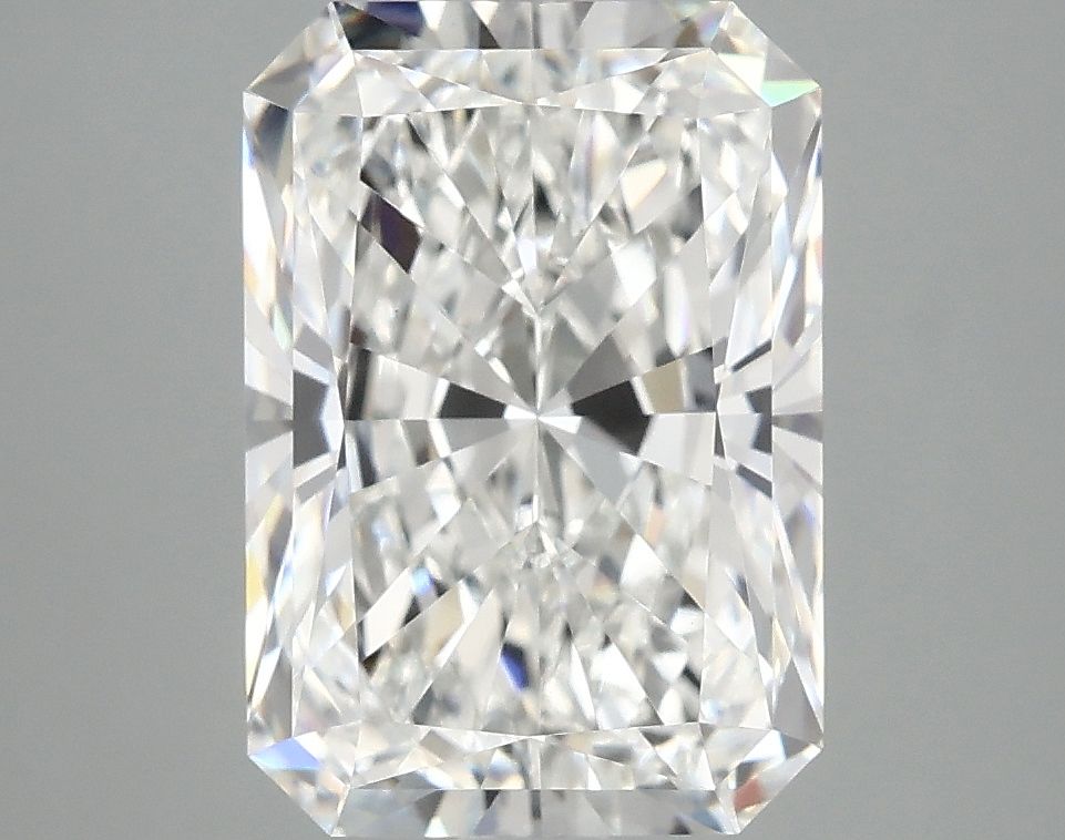 4.05 ct. radiant Lab Grown Diamond front image