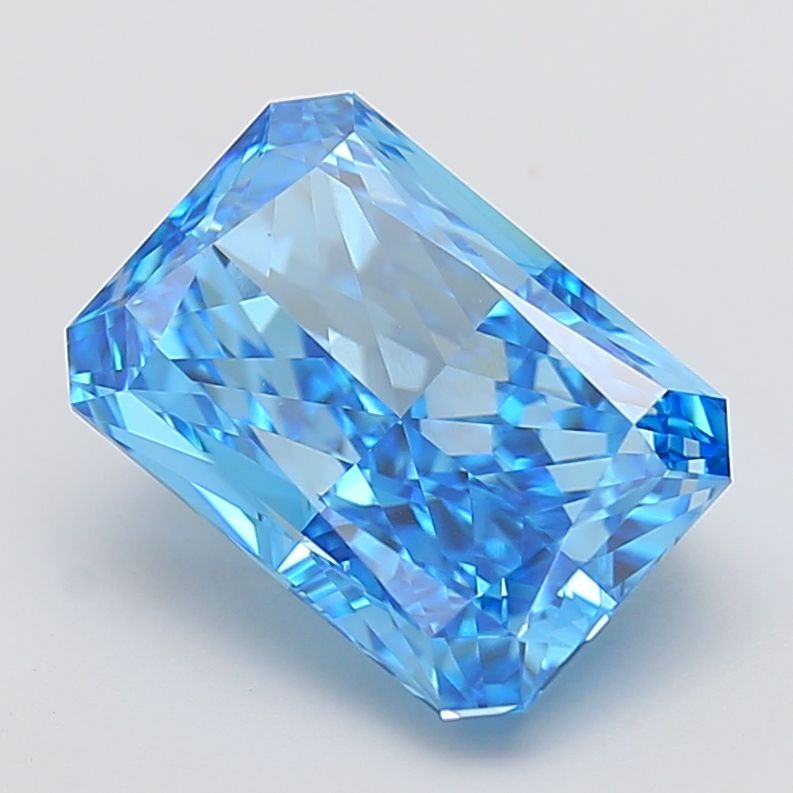 7.48 ct. radiant Lab Grown Diamond front image