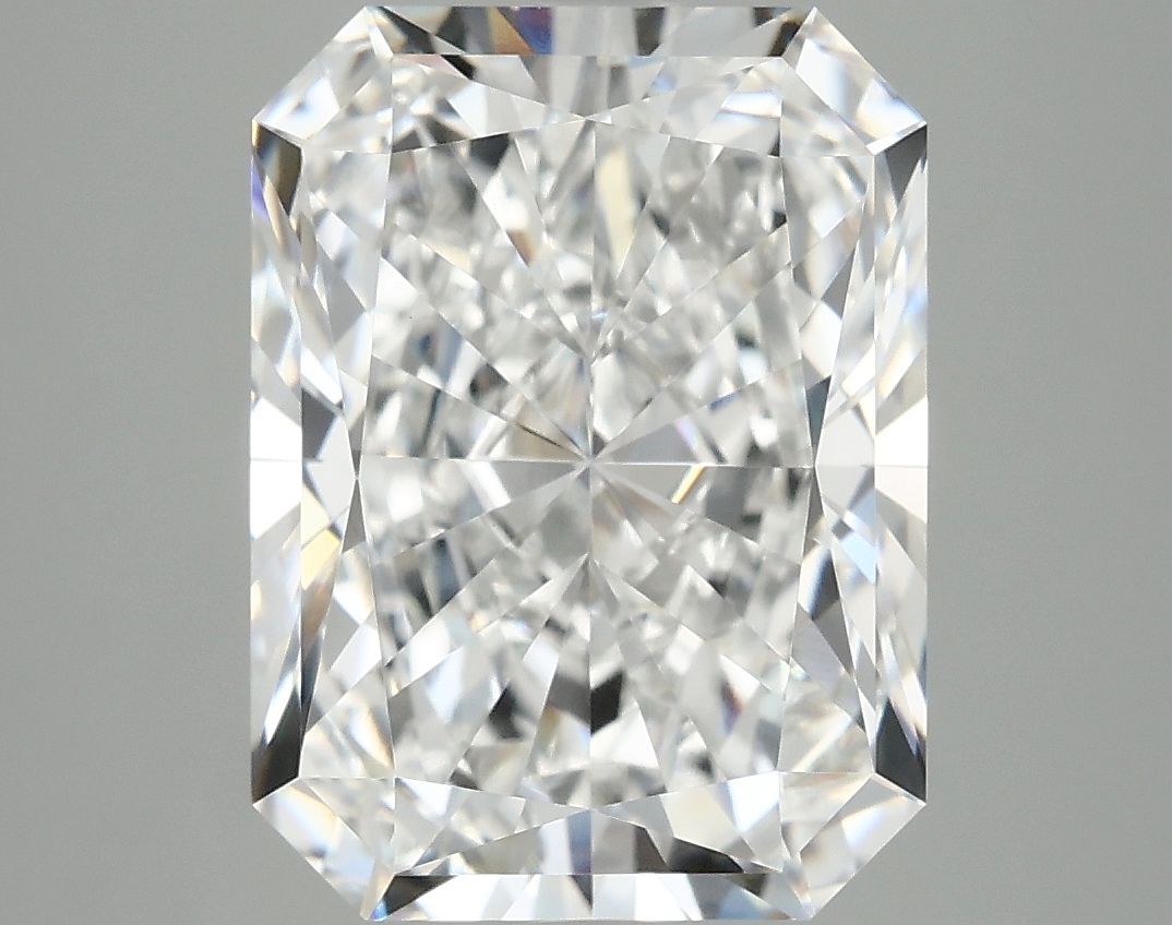 5.07 ct. radiant Lab Grown Diamond front image