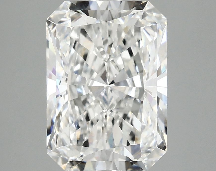 3.08 ct. radiant Lab Grown Diamond front image