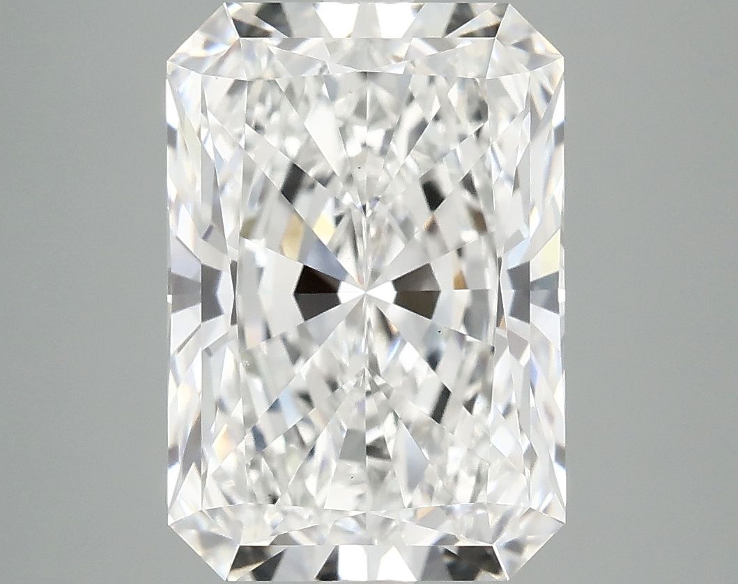 4.89 ct. radiant Lab Grown Diamond front image