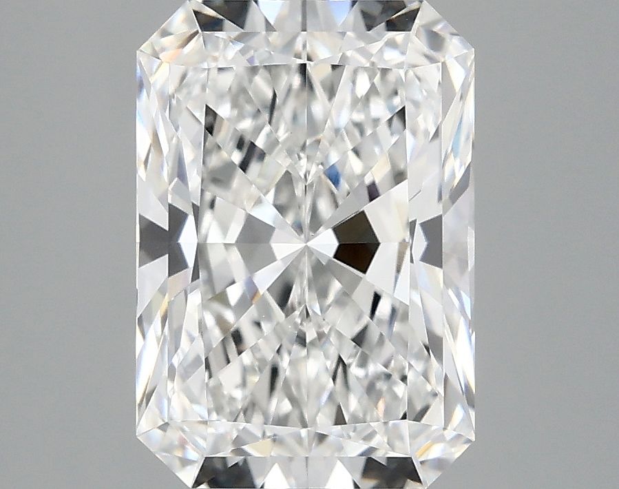 3.09 ct. radiant Lab Grown Diamond front image