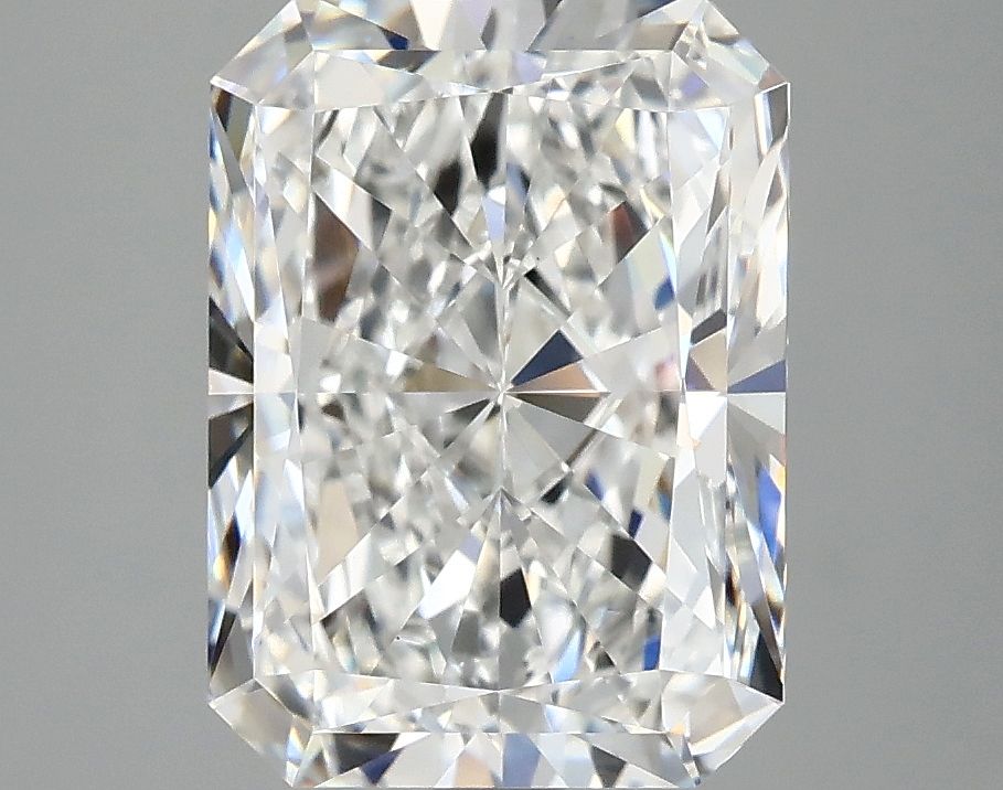 3.86 ct. radiant Lab Grown Diamond front image