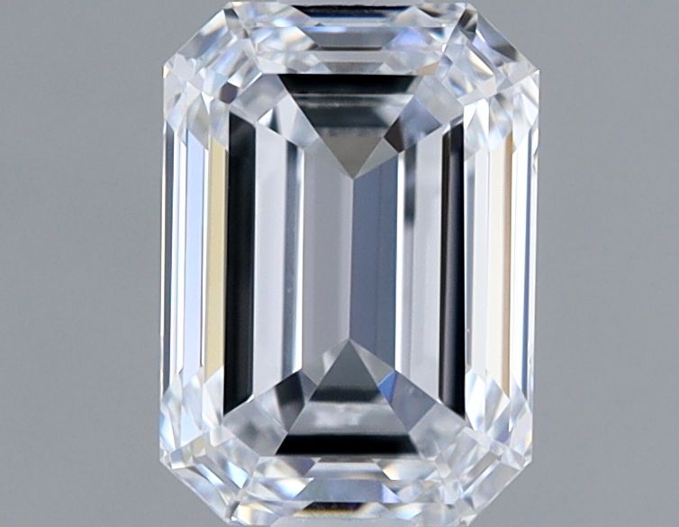 1.02 ct. emerald Lab Grown Diamond front image
